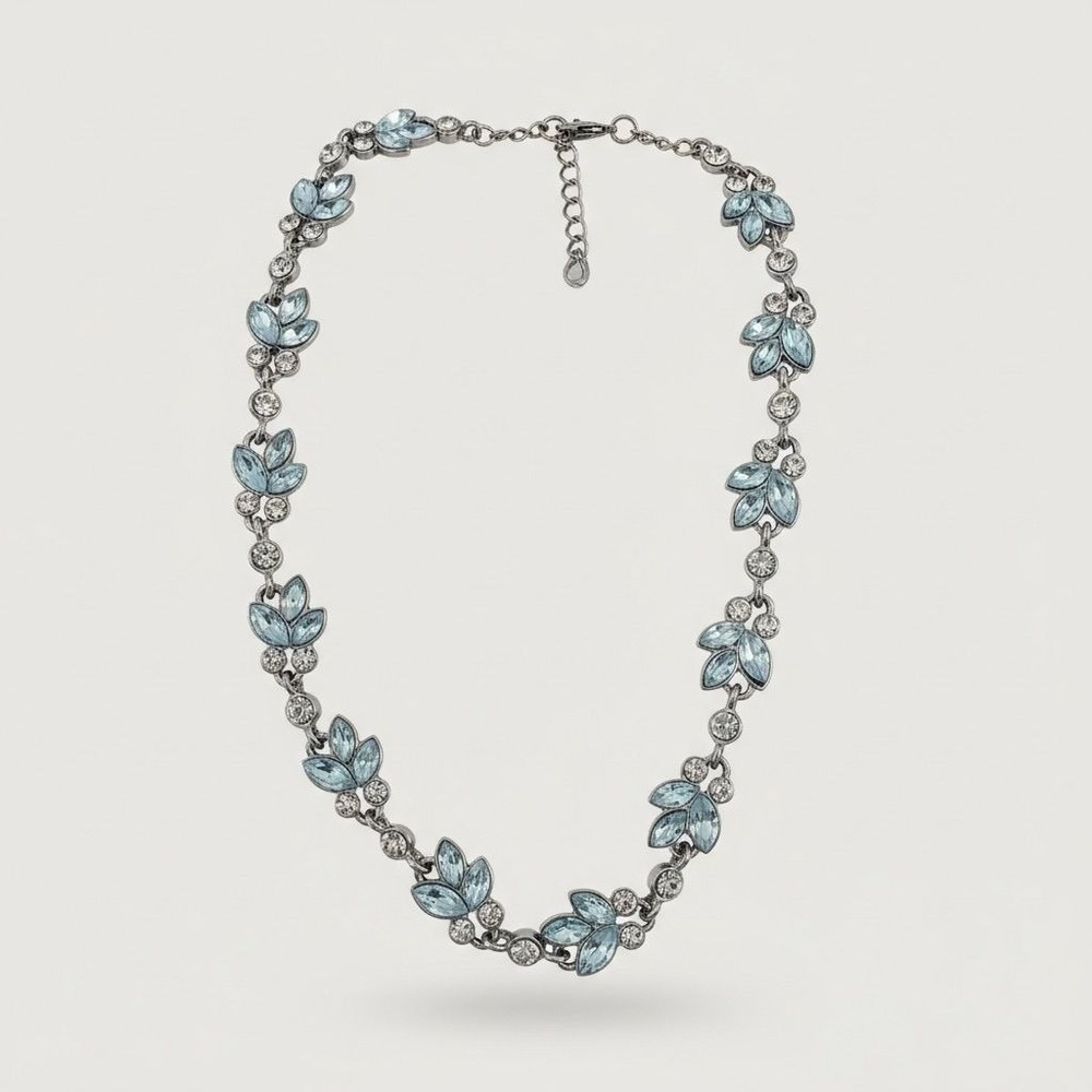 Silver Tone Blue Marquise Rhinestone Floral Statement Necklace – Vintage Glam